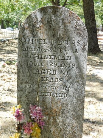 [Picture of Samuel Lucas grave]